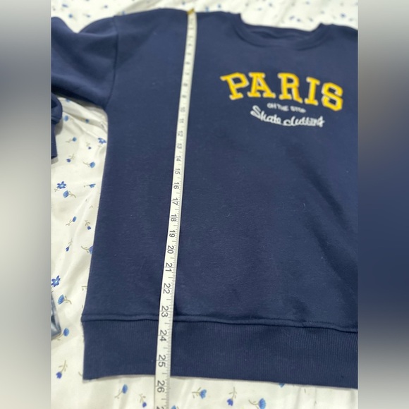 Paris On The Skate Unisex Sz:M Embroidered Appliqué Crewneck Navy Sweatshirt. - Picture 4 of 9